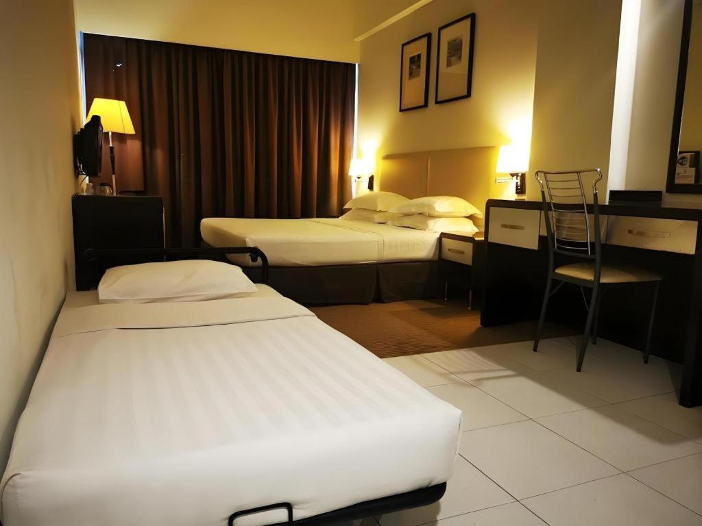 Ritz Garden Hotel Іпох Екстер'єр фото