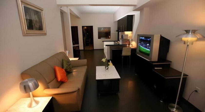 Ritz Garden Hotel Іпох Екстер'єр фото