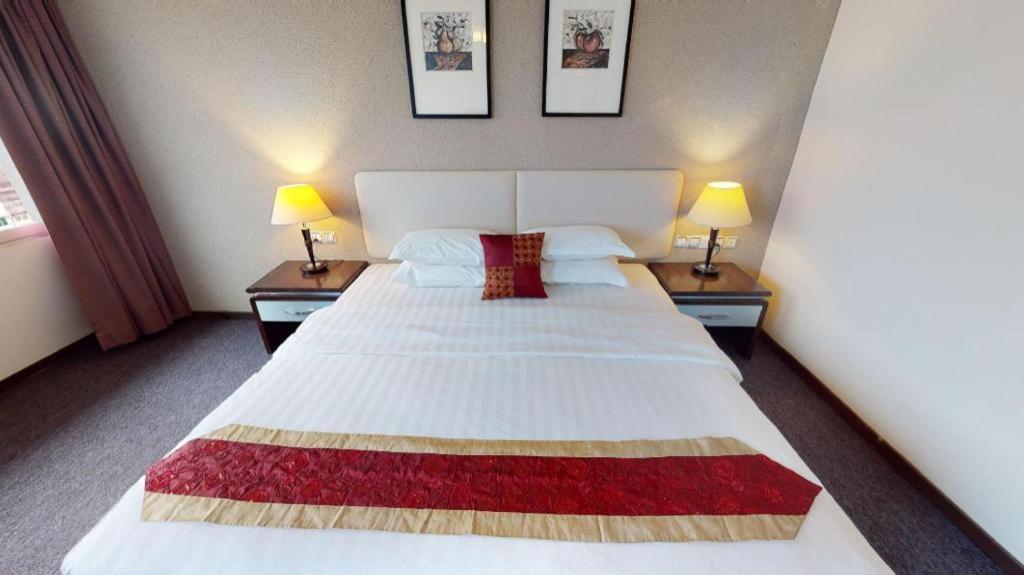 Ritz Garden Hotel Іпох Екстер'єр фото