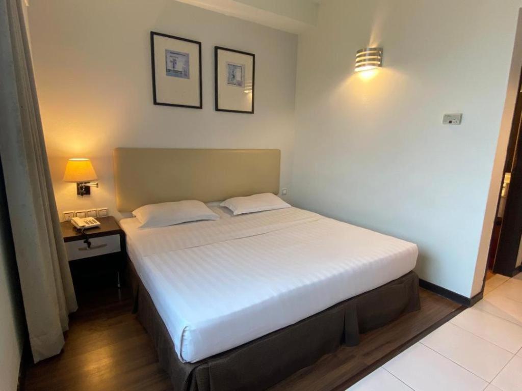 Ritz Garden Hotel Іпох Екстер'єр фото