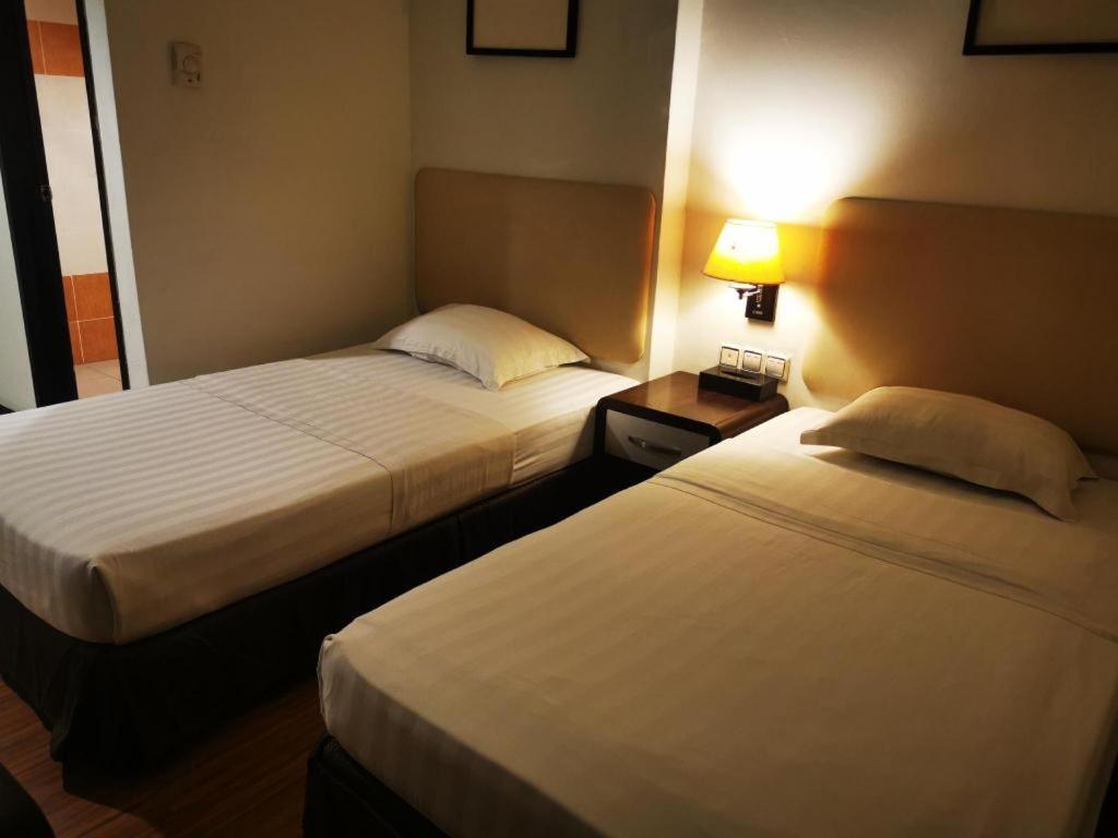 Ritz Garden Hotel Іпох Екстер'єр фото